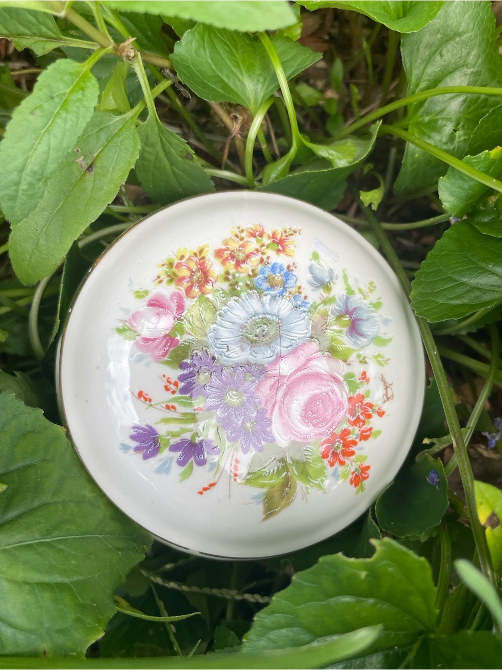 ๐ธ๐ผ Vintage Floral Ceramic Trinket Box - Picture 9 of 12